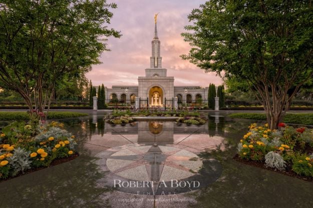 Picture of Sacramento Temple Covenant Path