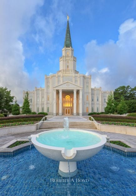 Picture of Houston Temple Fountain