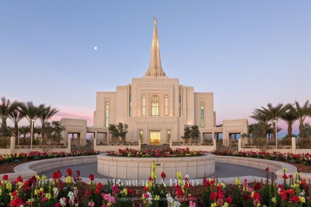 Picture of Gilbert Temple Moon