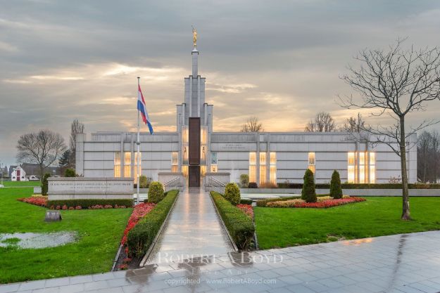 Picture of Hague Netherlands Temple 02