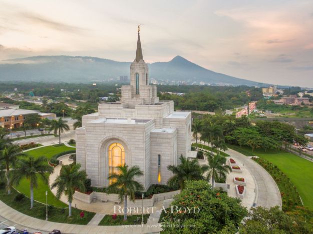 Picture of San Salvador Temple Ensign