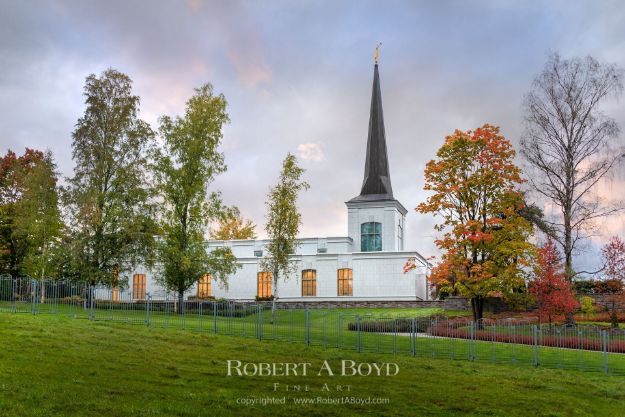 Picture of Helsinki Temple Autumn