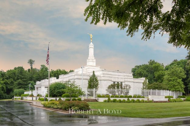 Picture of the Louisville Kentucky Temple